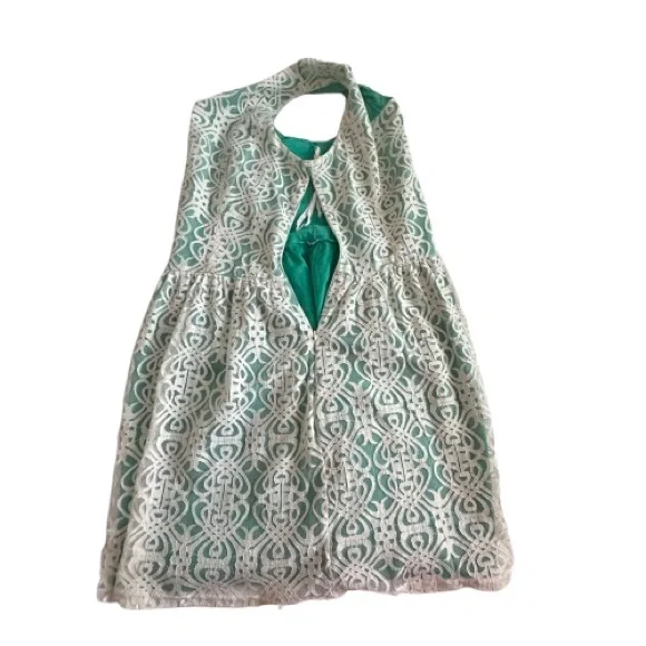 Pinky Women L Green Off White Lace Overlay Sleeveless Mini/Midi Round Neck Dress - Picture 7 of 16